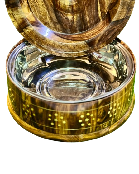 Hot pot with metal liner