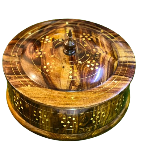 Hot pot with metal liner